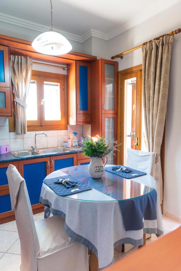 Athena'S Luxury Place Agria Dış mekan fotoğraf