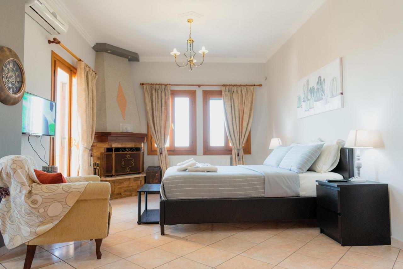 Athena'S Luxury Place Agria Dış mekan fotoğraf